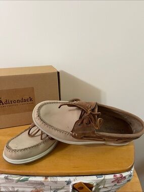 Adirondack Two-Tone Tan & Beige Leather Boat Shoes